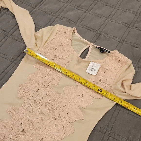 Haute Monde Sheer Beige Lace Bodysuit Size L, New With Tags! - Picture 6 of 9